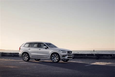 Volvo S XC90 T8 Twin Engine Wins Driving Electric Awards PeopleAsia