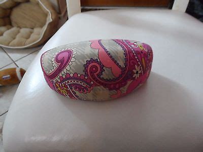 Vera Bradley Clamshell Hard Eyeglass Case In Retired Paisley Meets