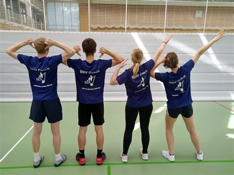 Tsv Pfuhl E V Intensiver Badminton Lehrgang F R Trainerassistenten