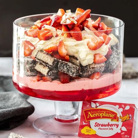 Lamington Trifle Aeroplane Jelly