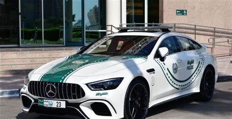 Dubai Police Add New Mercedes Saloon To Their Fleet Dubi Cars New