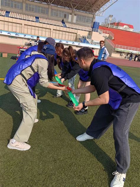 国际教育学院举办首届来华留学生趣味运动会 河南工业大学国际教育学院