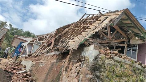 Bantuan Tahap Awal Bencana Alam Gempa Bumi Cianjur