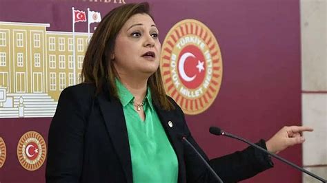 CHP Afyonkarahisar Belediye Başkan adayı Burcu Köksal kimdir