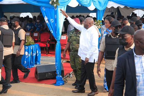 Politique Le Pr Sident Du Ppa Ci Laurent Gbagbo Anime Un Meeting