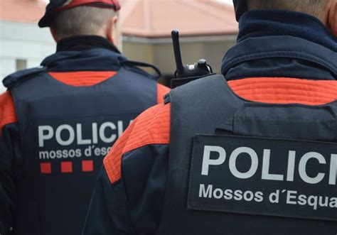 Los Mossos Encuentran Calcinado En Gerona El Coche Del Presunto Autor