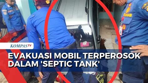 Momen Damkar Kota Depok Evakuasi Mobil Terperosok Dalam Septic Tank