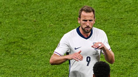 Harry Kane continua sem títulos na carreira veja lista de finais CNN