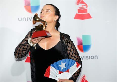 Latin Grammys 2017: See photos of the winners, performances at music ...