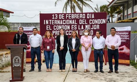 Gobierno de Coatzacoalcos promueve el uso del condón para evitar