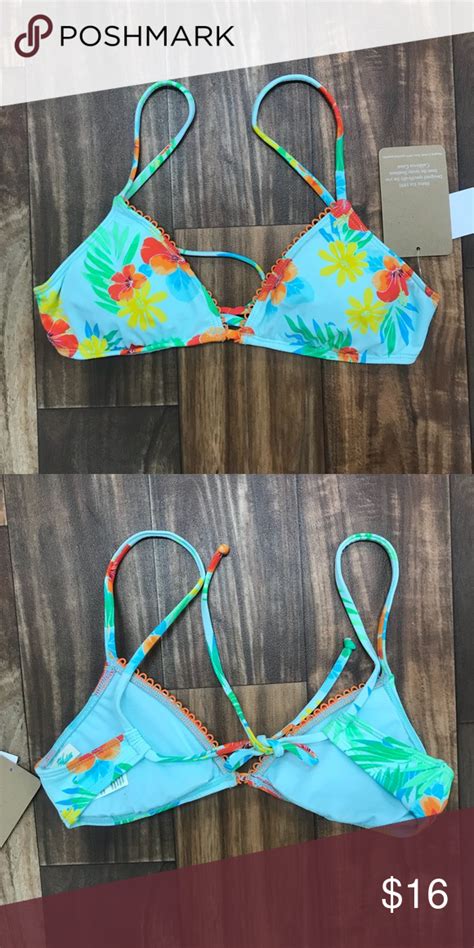 Hobie Tropical Locales Triangle Bikini Top Bikinis Triangle Bikini