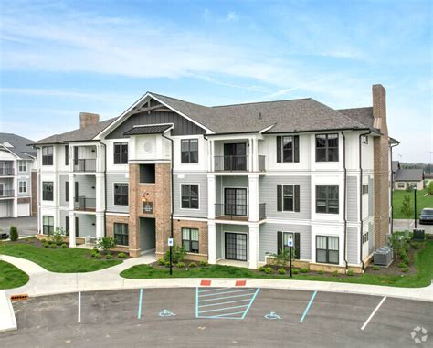 Charlestown On The Monon Apartments Westfield In