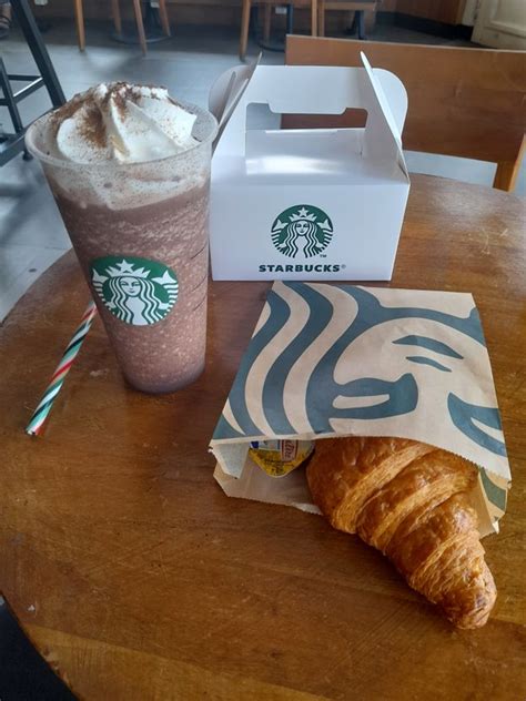 Selalu Diperbarui Menu Starbucks Braga Bandung