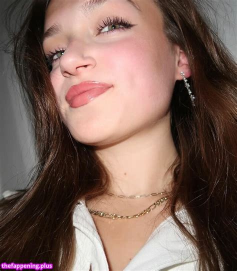 Skye Upshall Skyebluewantsu Skyeofficial Nude OnlyFans Photo 15 The Fappening Plus