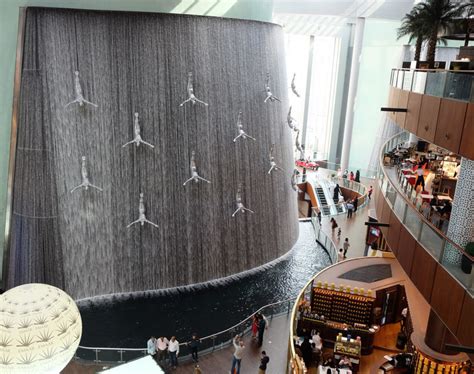 The Huge Waterfall At Dubai Mall Celebrating Dubais Pearl Diving