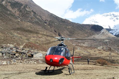 降落直升机和尼泊尔山区村庄风景名胜免费下载 格式 5184像素 编号41869987 千图网