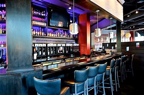 deerfield project simon sez decorating