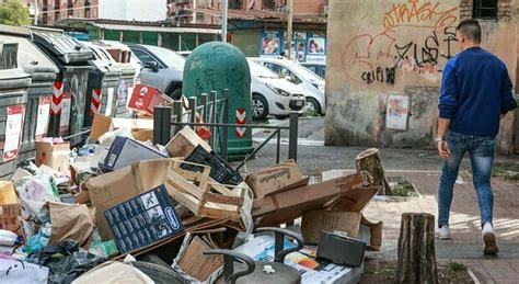 Roma Pulizia E Rifiuti Ecco I Fondi Extra Parte Il Piano Gualtieri