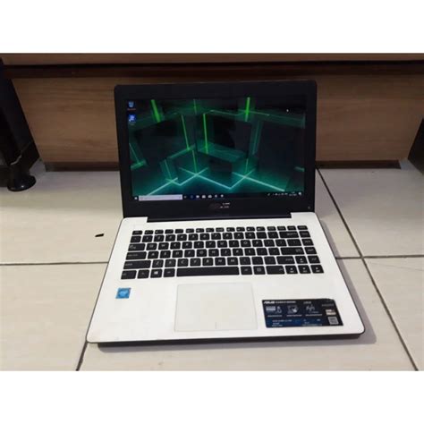 Jual Laptop Asus X Sa Intel Celeron N Putih Gb Hdd Normal