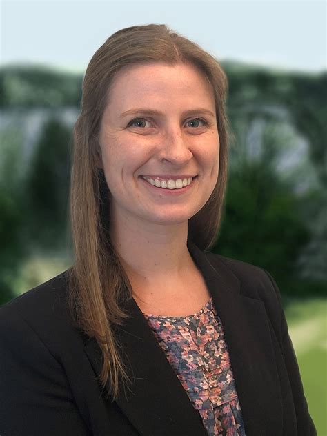 Welcome Lindsey Our Newest Client Manager The Curtis Group