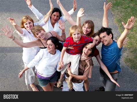 Imagen Y Foto Personas Felices Prueba Gratis Bigstock