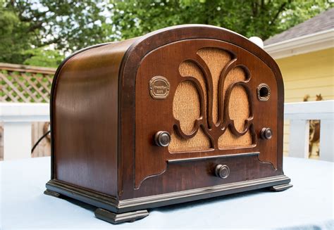 Antique Radio Vintage Radio Radio Antigua Television Set Picture