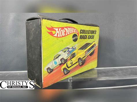 Hot Wheels Collector S Case Christys