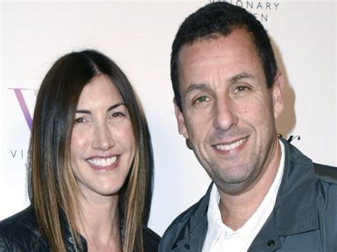 Qui N Es La Novia Actual De Adam Sandler Noticias Importantes