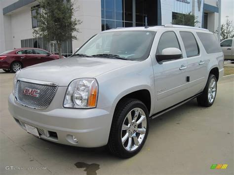 2010 Pure Silver Metallic Gmc Yukon Xl Denali 25999901