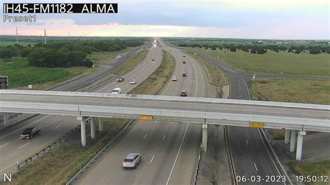 Rice North I 45 FM1182 Alma Traffic Cam