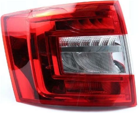 Lampa Tylna VARROC LAMPA TYLNA LEWA KOMBI SKODA OCTAVIA III 5E 03 17