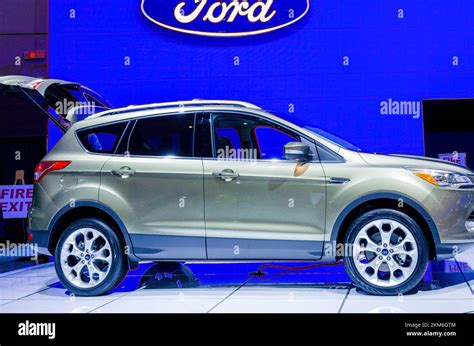 Ford Titanium Ecoboost 4wd Stock Photo - Alamy