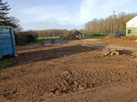 Travaux périphériques du chantier de la structure couverte Tennis