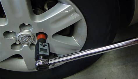 How To Test A Torque Wrench TorqueWrenchGuide