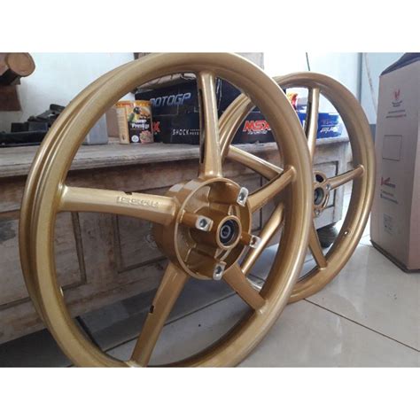 Jual Velg Vrossi Spirnt Sanca Yamaha Jupiter Mx 135 DD UK 17x160 160