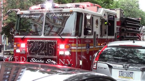 Fdny Engine 226 Responding Youtube