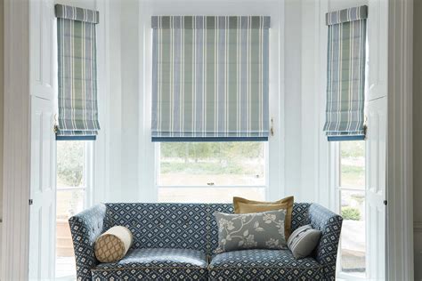 Roman Blinds With Pelmets