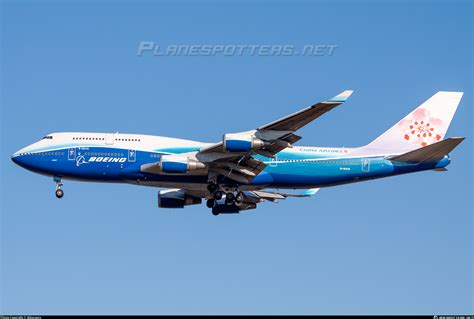 B 18210 China Airlines Boeing 747 409 Photo by Māuruuru ID 1474041