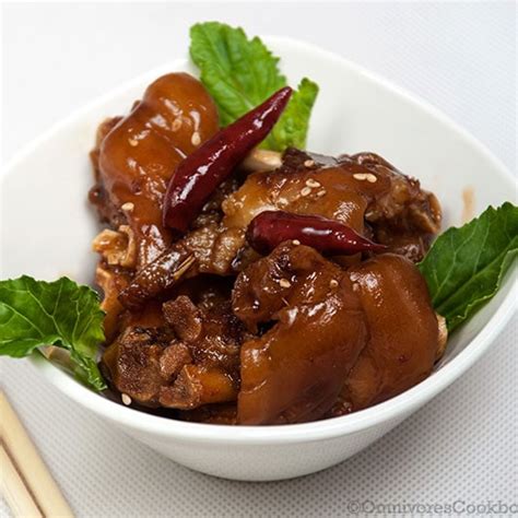 Chinese Style Braised Pork Feet | Recipe Cart