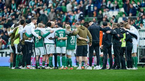 Transfers SO groß wird der Kader Umbruch im Sommer bei Werder Bremen