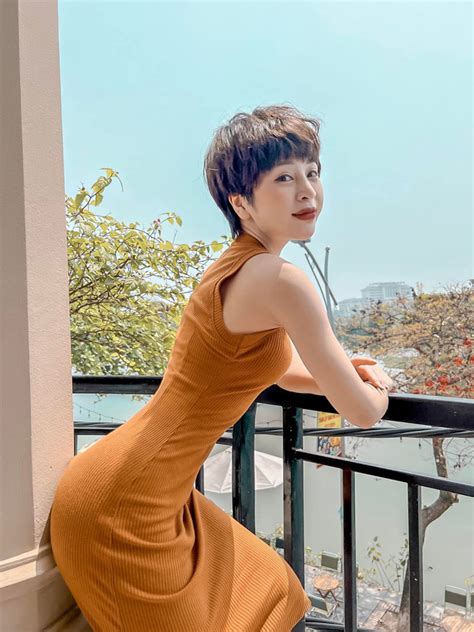 Hot Girl M A C N Xu T Hi N V I H Nh Nh Kh C L Khi N Fan B T Ng