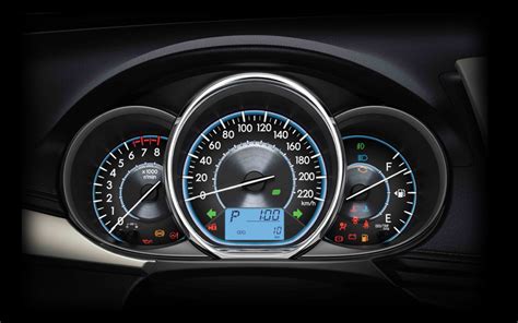 Toyota Yaris Sedan Interior Instrument Panel سعودي شفت