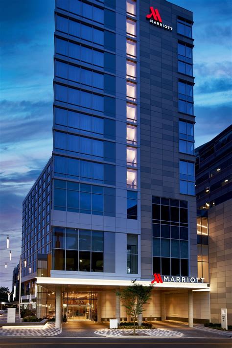 MARRIOTT BETHESDA DOWNTOWN AT MARRIOTT HQ $169 ($̶1̶9̶9̶) - Updated ...