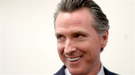 California El Gobernador Gavin Newsom Respalda A Un Candidato En La Carrera Demócrata Contra