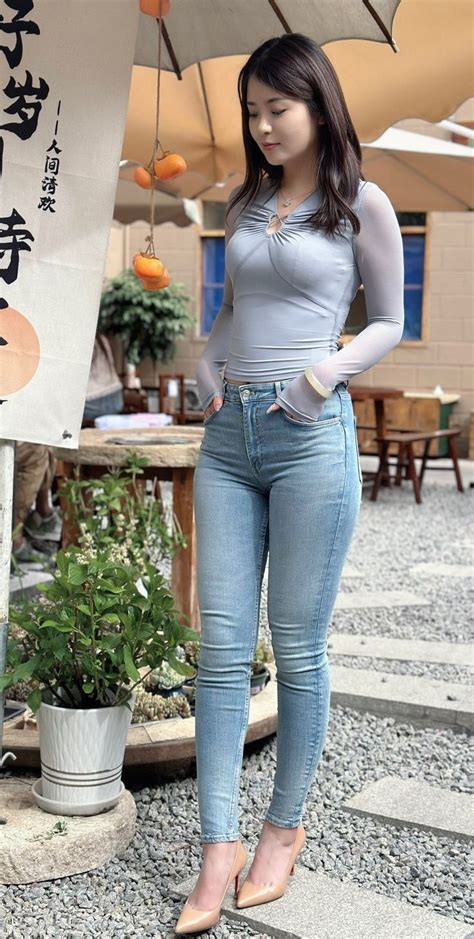 Curvy Women Fashion Asian Fashion Girl Fashion Sexy Jeans Skinny Jeans Beautiful Asian