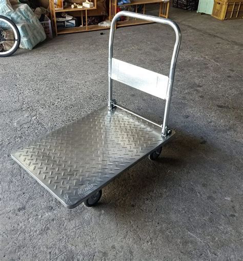 Ft Stainless Steel Platform Trolley Load Capacity Kg Kg At Rs