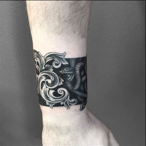 90 Best And Beautiful Armband Tattoos Designs And Ideas