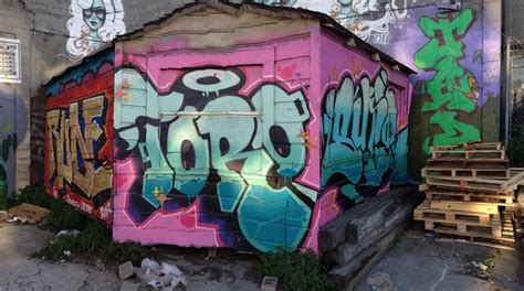 Art shack pano | San francisco streets, Street art, Art