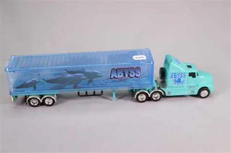 LE3852 MAJORETTE CAMION Ho 1 87 Kenworth Semi Remorque Abyss Bleu EUR