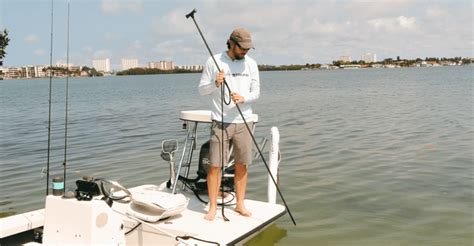 How To Pick The Right Stick Anchor For Shallow Water Fishing